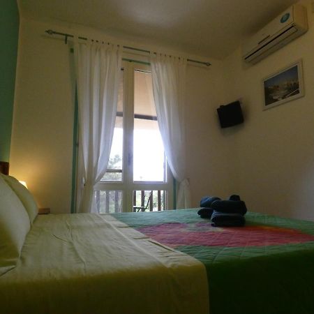 B&B Mrcaruba Стинтино Экстерьер фото