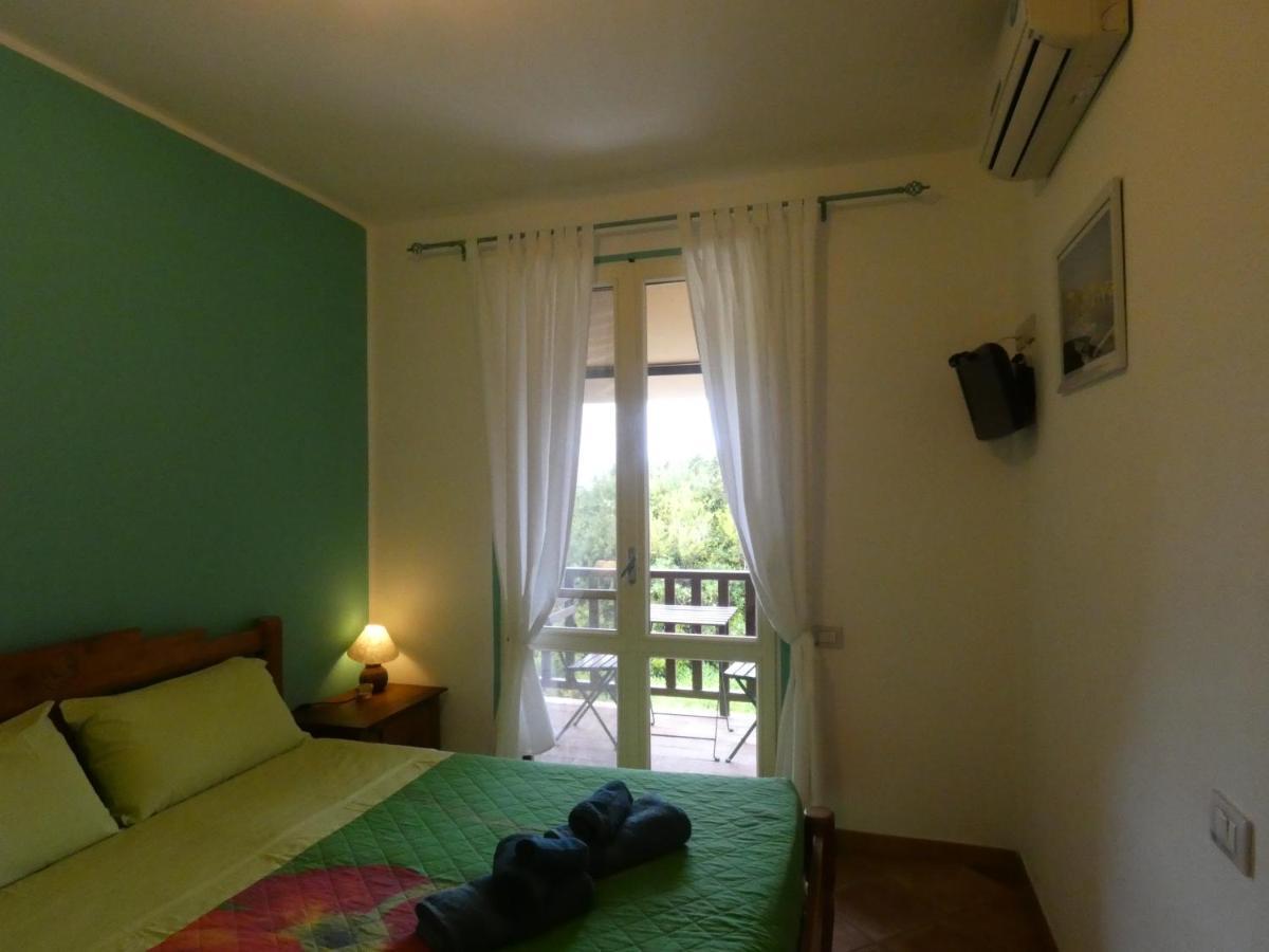 B&B Mrcaruba Стинтино Экстерьер фото